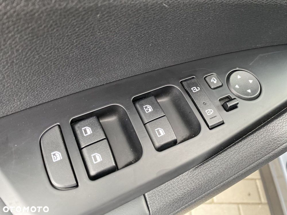Kia Sportage - 18