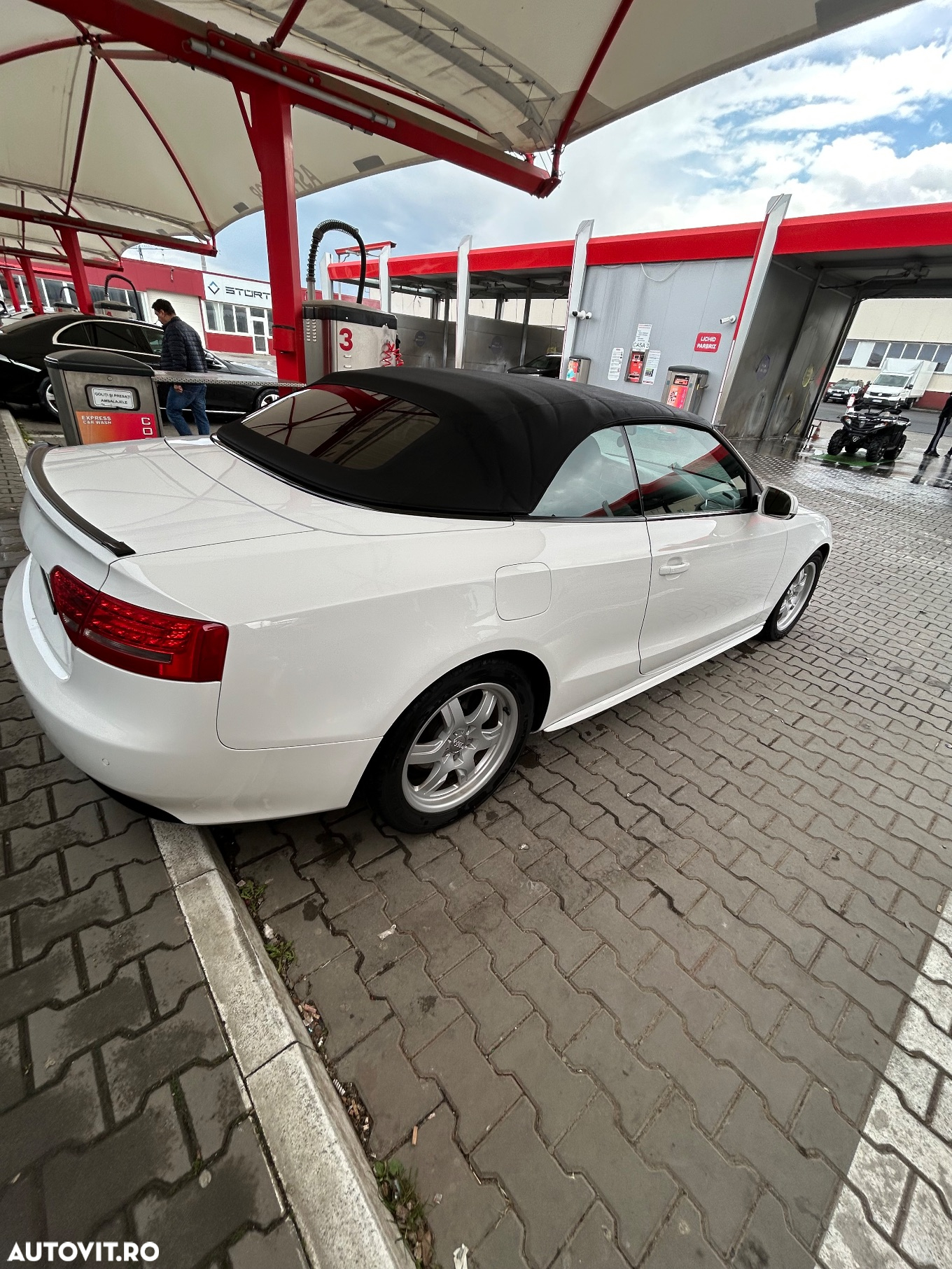 Audi A5 Cabrio 2.0 TDI - 4