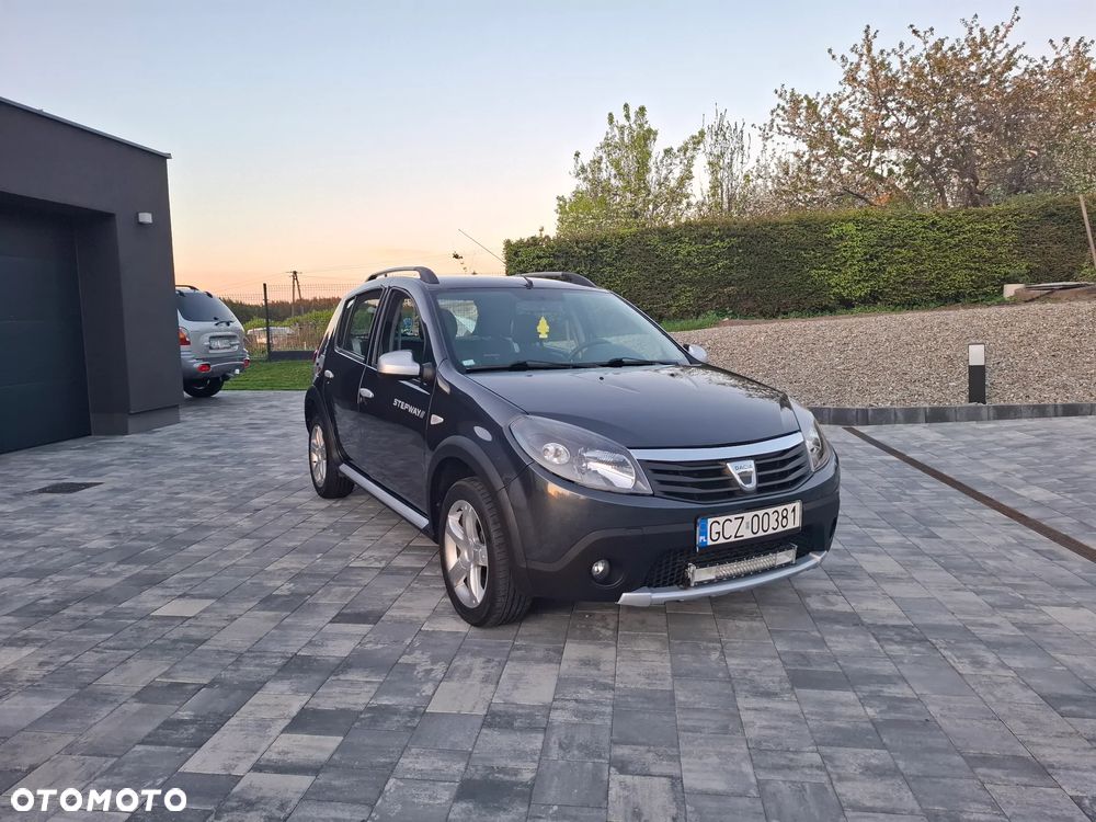 Dacia Sandero 1.5 dCi Stepway - 1