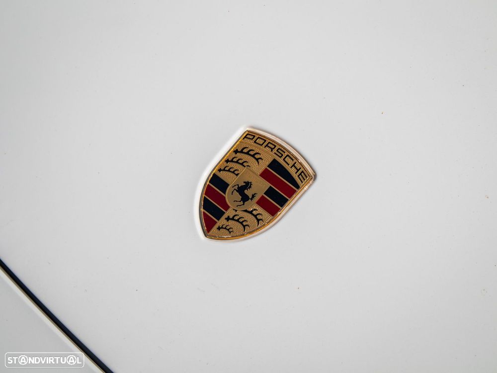 Porsche Taycan Cross Turismo 4S Sport bateria Performance Plus - 17