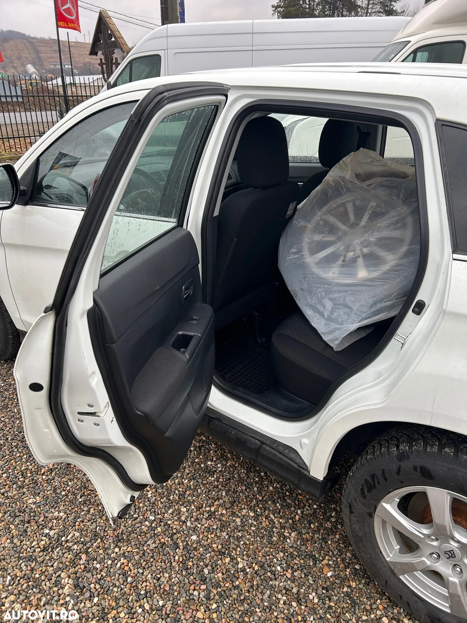 Mitsubishi ASX - 8