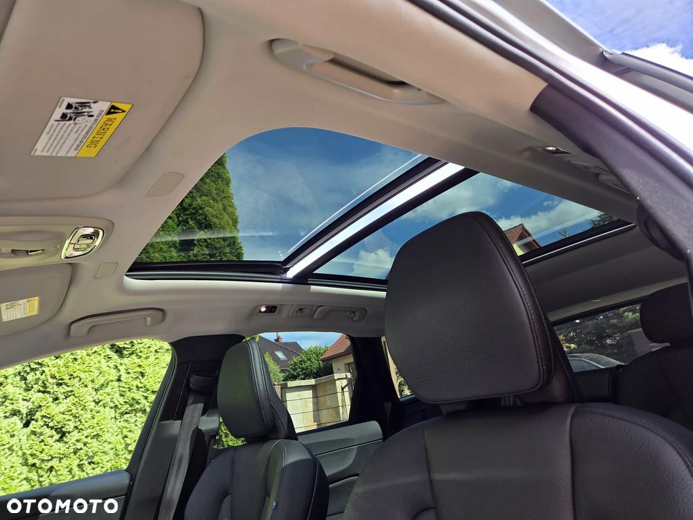 Volvo XC 60 T5 Momentum - 10