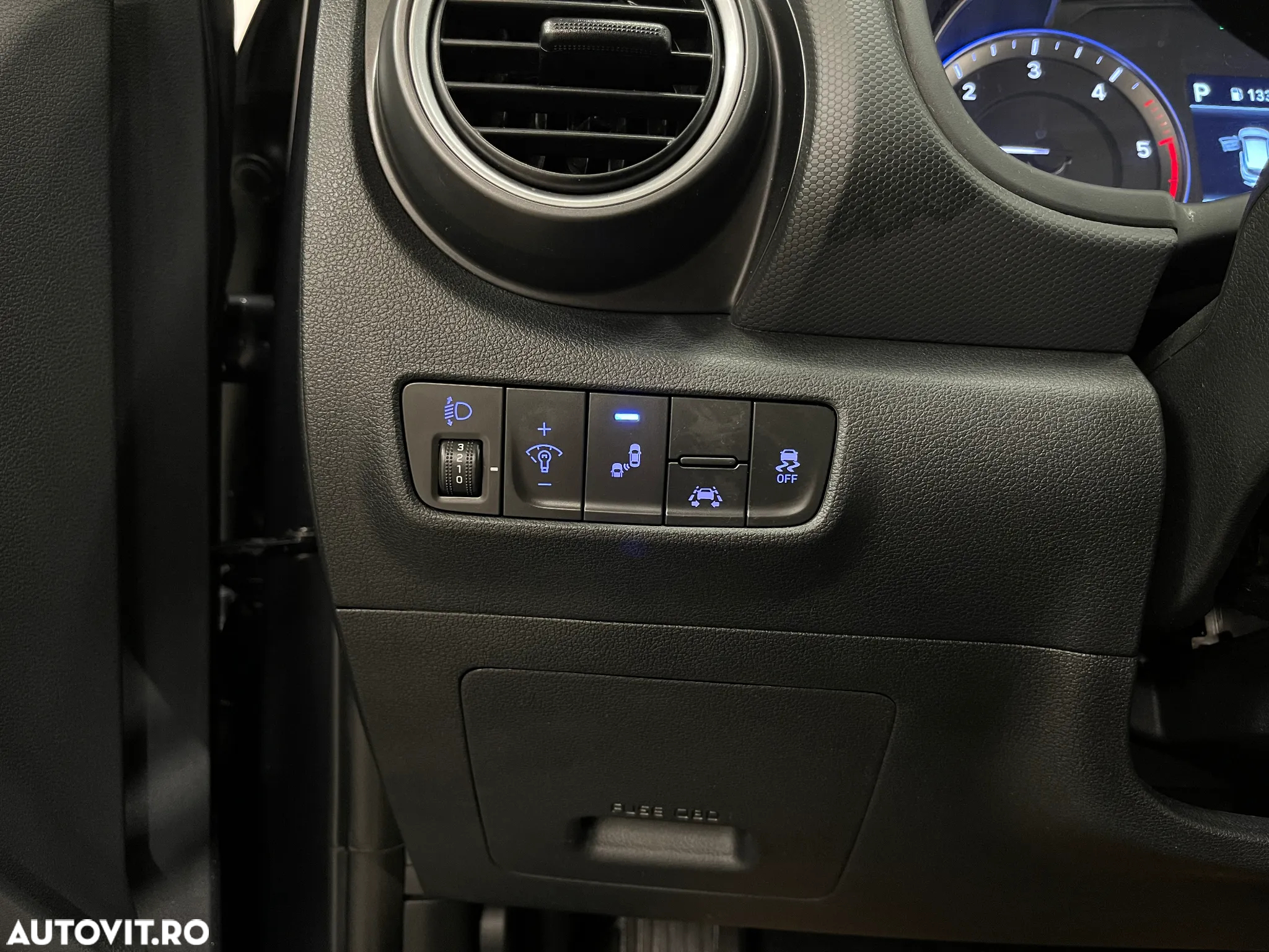 Hyundai KONA 1.6 CRDi DCT Premium - 24