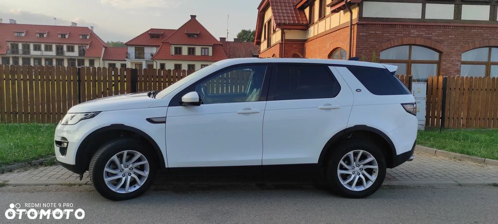 Land Rover Discovery Sport 2.0 TD4 HSE Luxury - 40