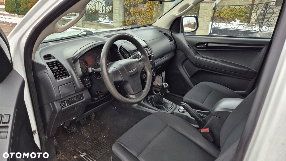 Isuzu D-Max 1.9 DC L - 14