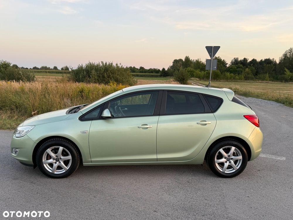 Opel Astra 1.4 Turbo - 6
