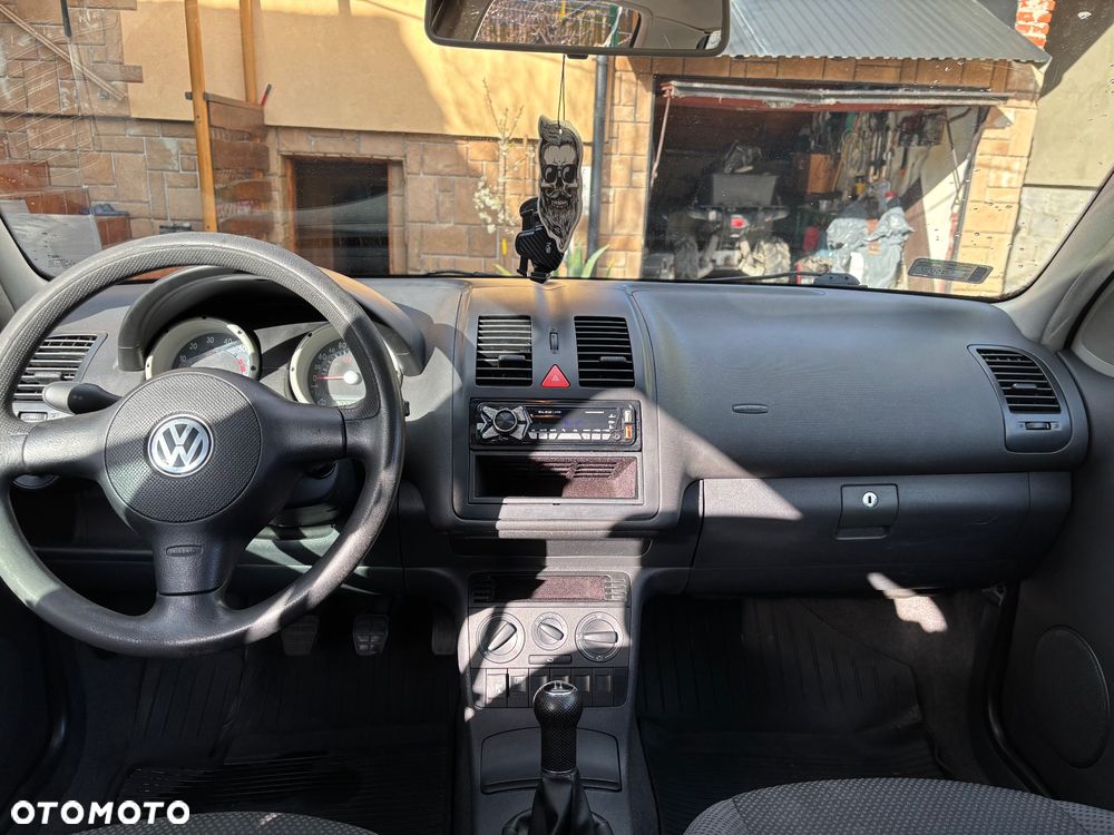 Volkswagen Polo 1.4 Basis - 6