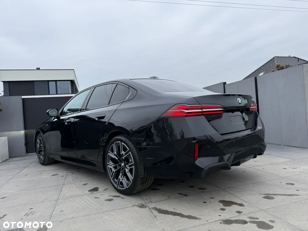 BMW Seria 5 520d - 14