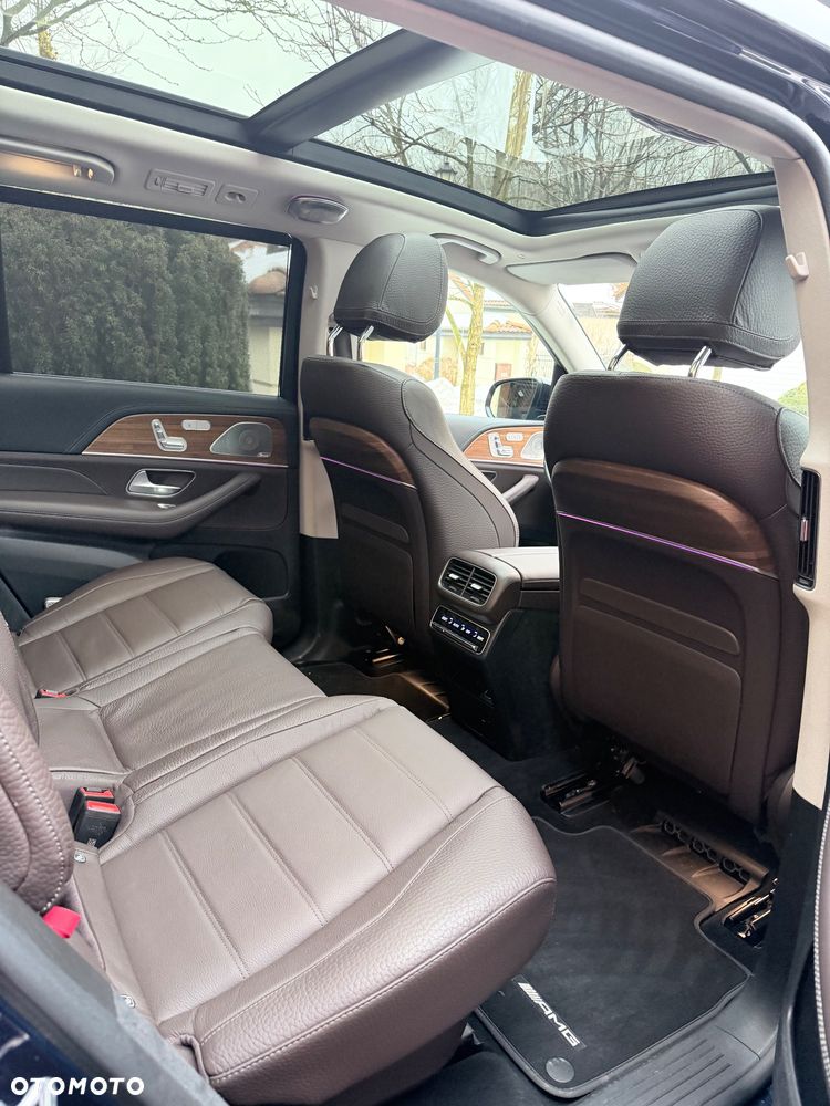 Mercedes-Benz GLS - 9