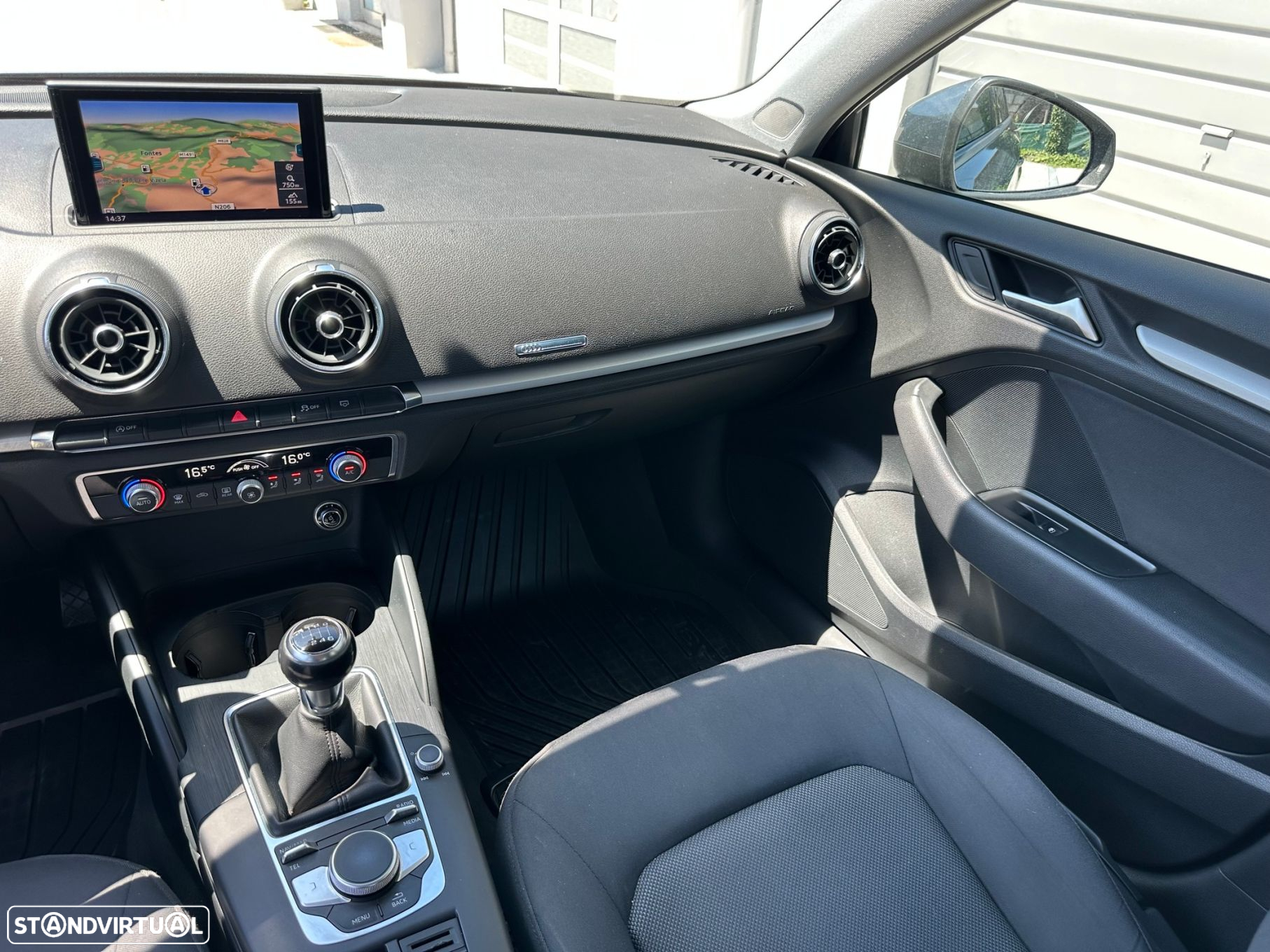 Audi A3 Limousine 1.6 TDI S-line - 14