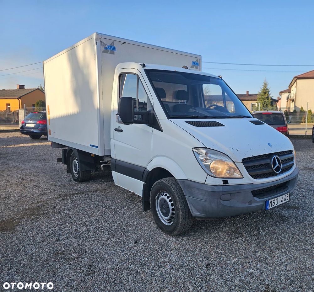 Mercedes-Benz Sprinter - 2