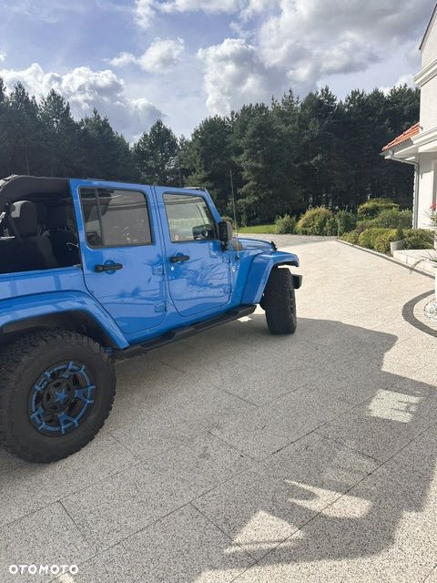 Jeep Wrangler Unlimited 3.8 Sahara - 13