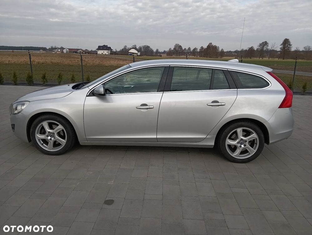 Volvo V60 - 8