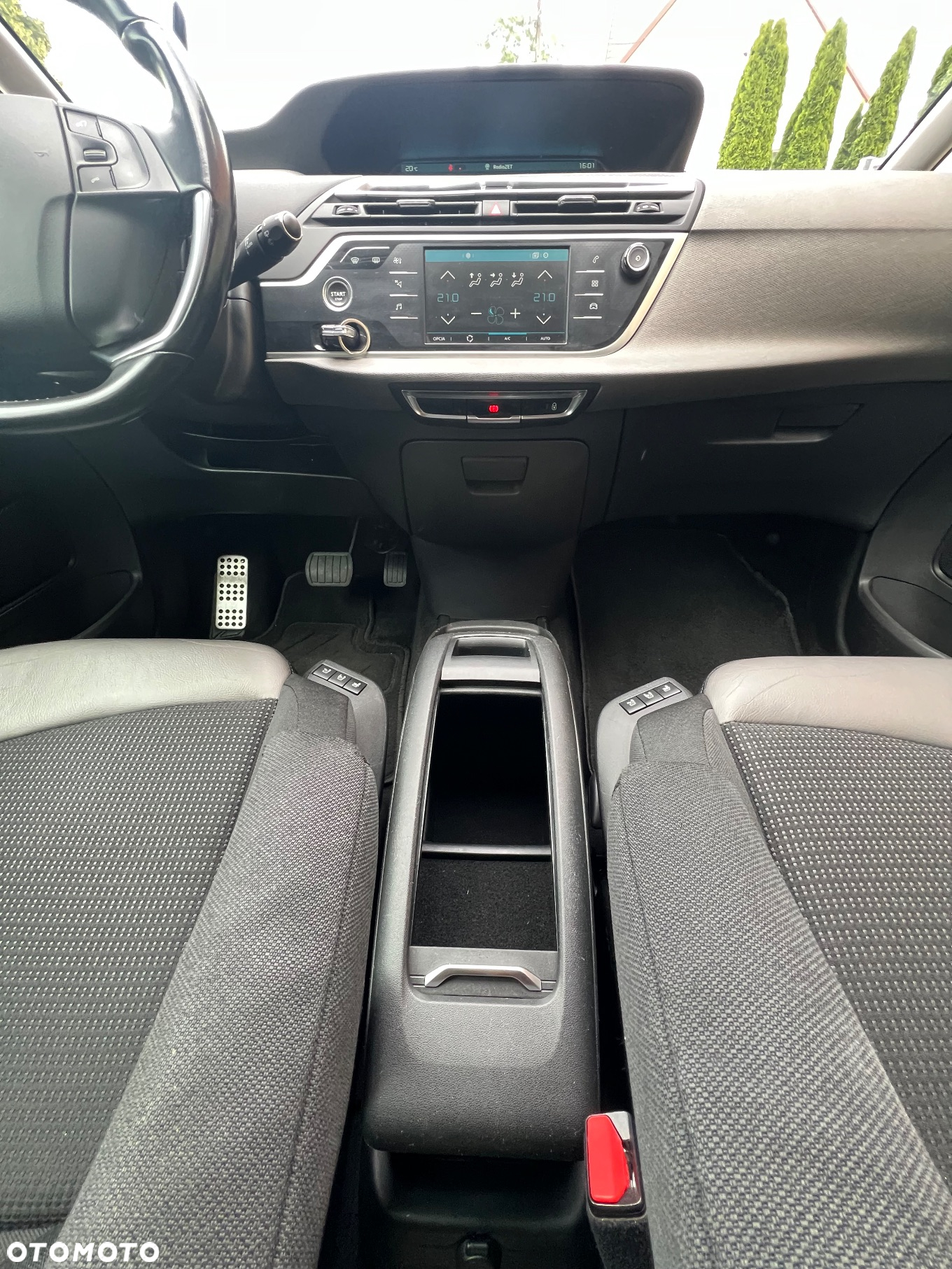 Citroën C4 Picasso PureTech 130 Stop&Start EAT6 SELECTION - 13