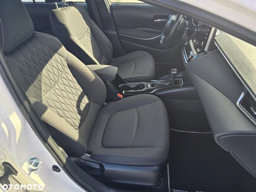 Toyota Corolla 1.8 Hybrid GPF Comfort - 28