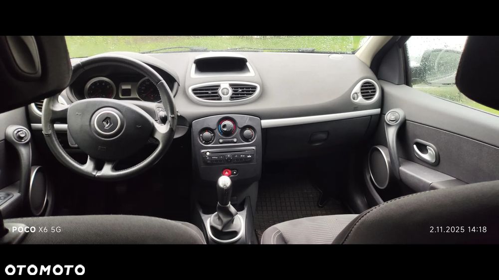 Renault Clio - 5
