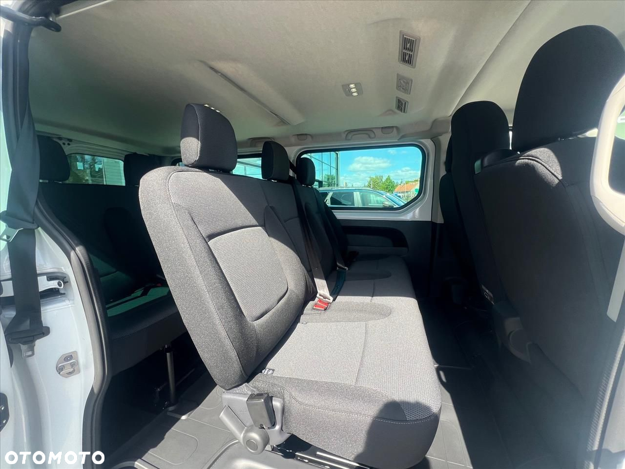 Renault trafic - 8