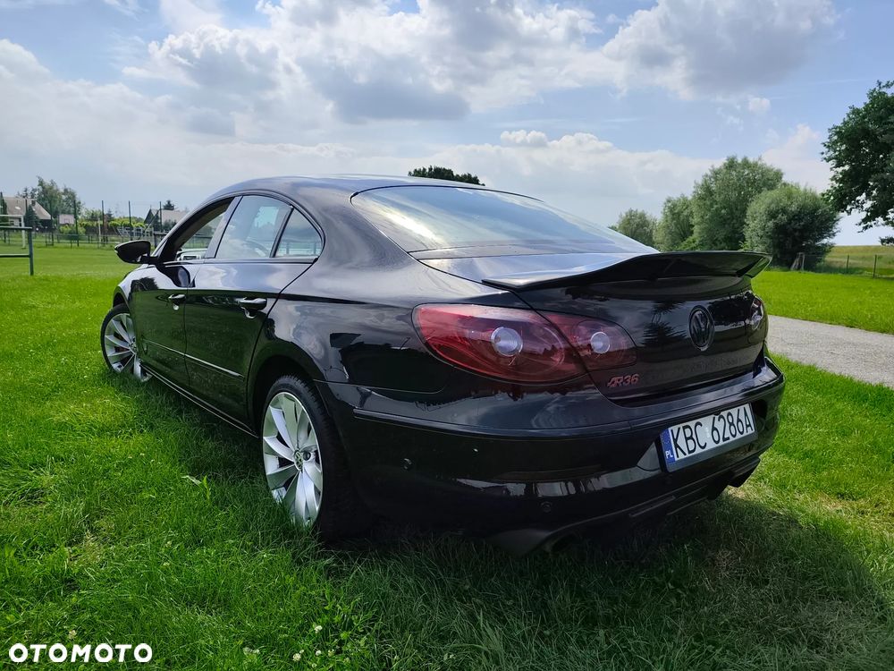 Volkswagen Passat CC - 8