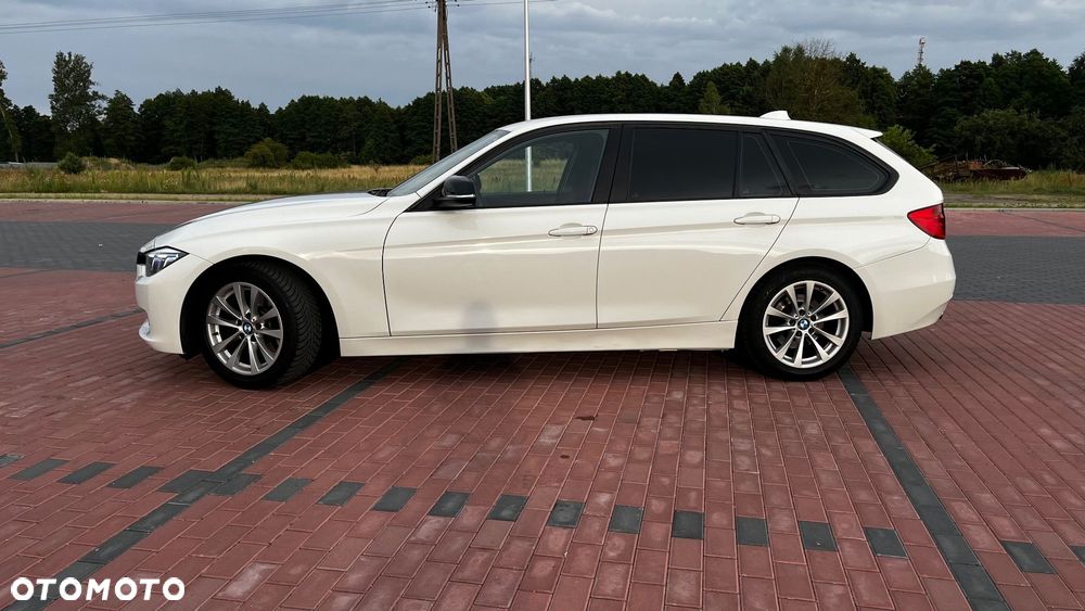 BMW Seria 3 325d - 35