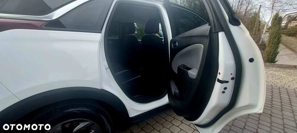 Opel Crossland X 1.2 120 Lat - 31