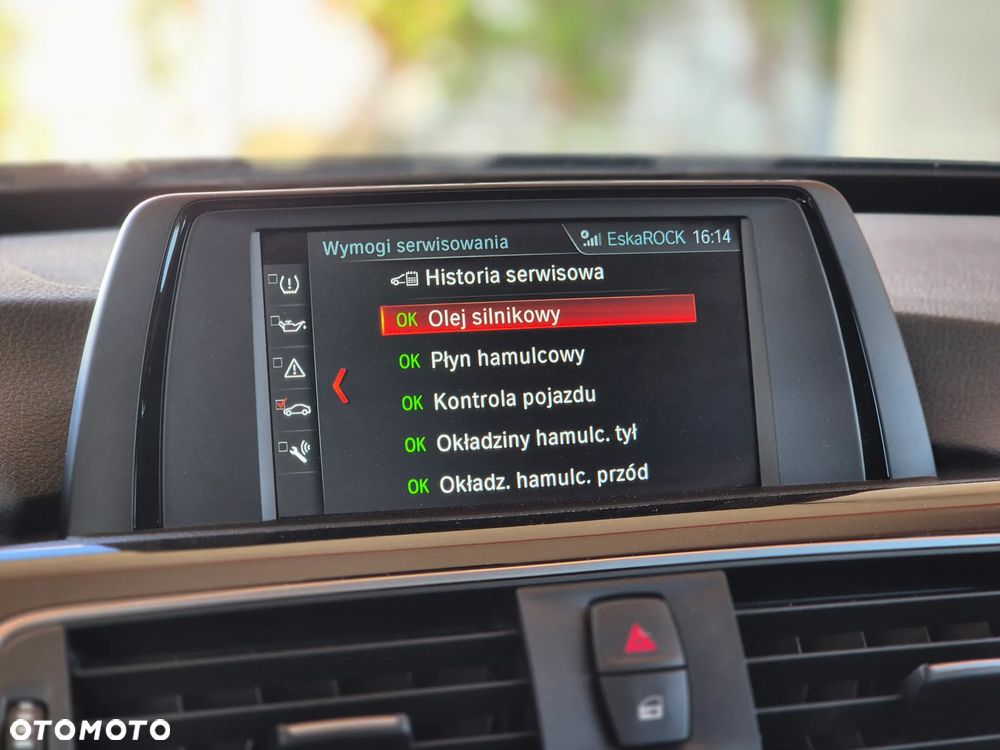BMW Seria 3 320i GPF xDrive - 19