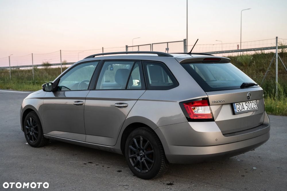 Skoda Fabia 1.0 Style - 7