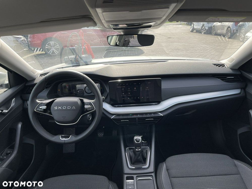 Skoda Octavia 1.5 TSI Selection - 8