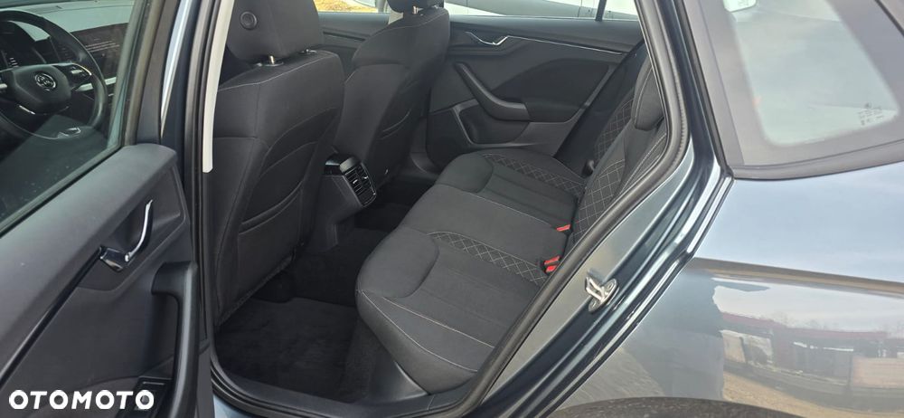 Skoda Kamiq 1.0 TSI Drive - 23