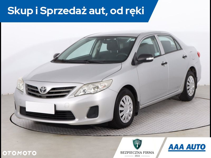 Toyota Corolla - 2