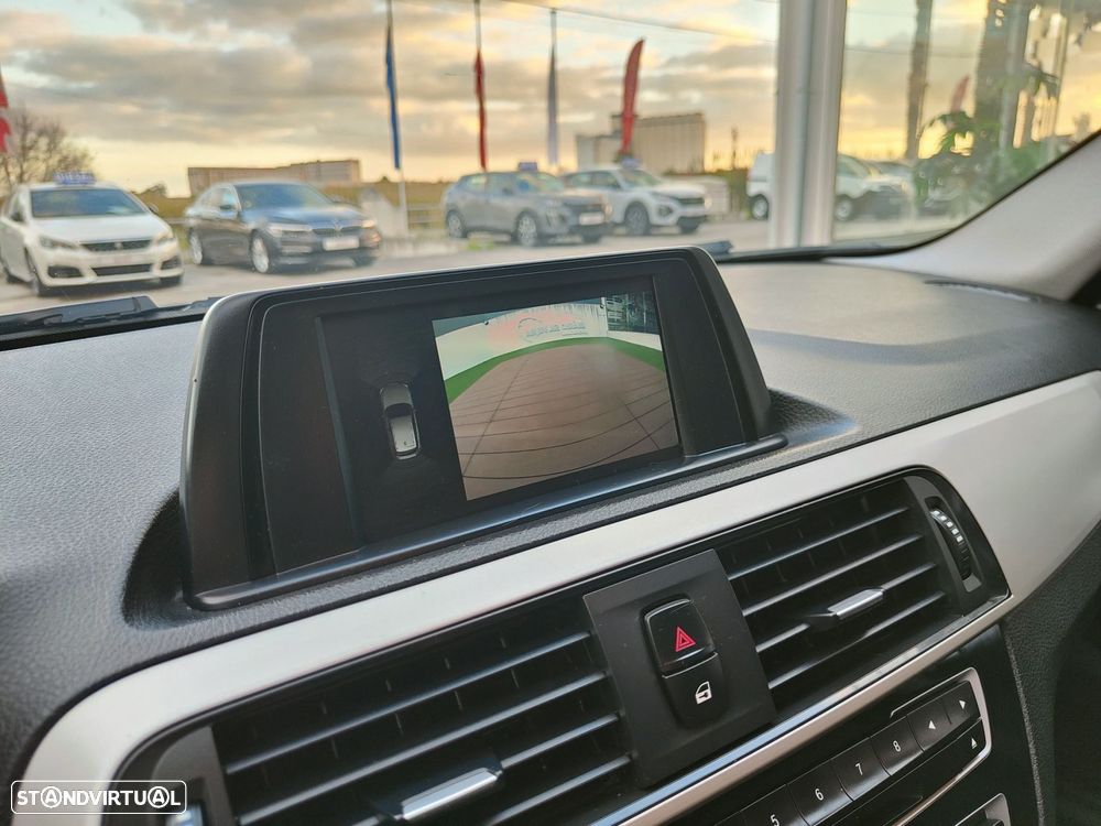 BMW 116 d Advantage Auto - 41