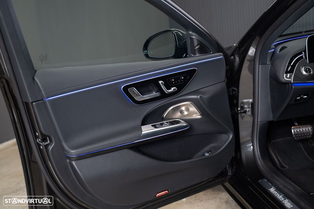 Mercedes-Benz E 300 - 22