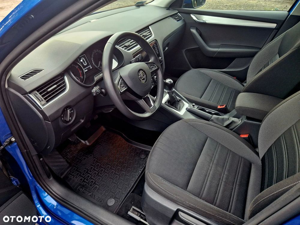 Skoda Octavia 1.5 TSI ACT Ambition - 4
