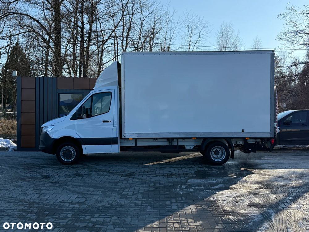 Mercedes-Benz Sprinter 514 CDI / 2.2 140KM / 2019 ROK / Kontener 4,2m + Winda Dhollandia 750KG / ZAREJESTROWANY W PL - 14
