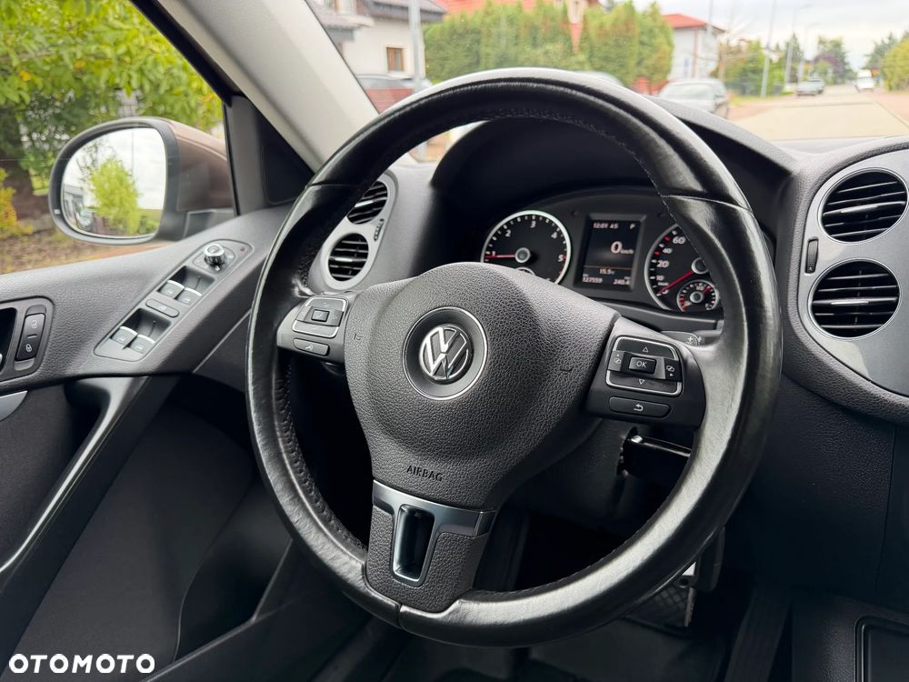 Volkswagen Tiguan - 31