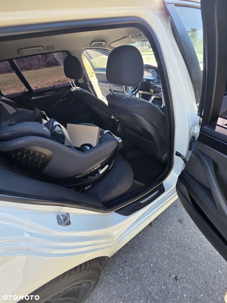 BMW Seria 5 520d - 19