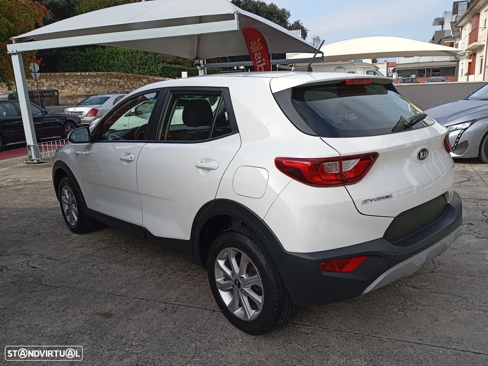 Kia Stonic 2019 photo 2