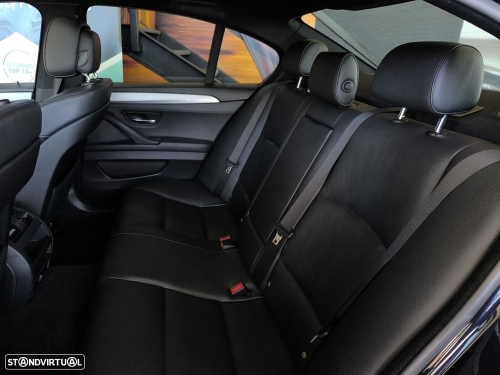 BMW 520 d Pack M Auto - 29
