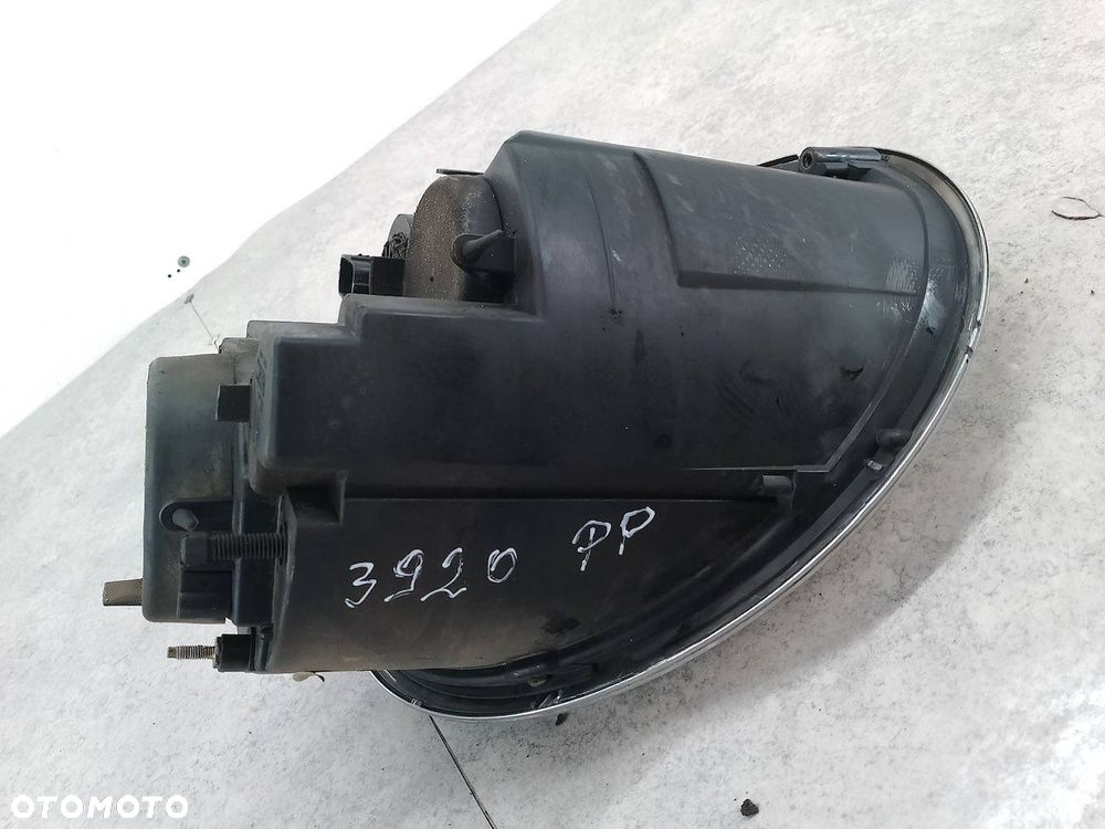 LAMPA PRZÓD PRAWA MINI R50 40241748 - 6