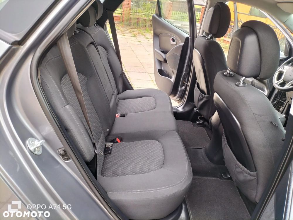 Hyundai ix35 1.7 CRDi Comfort 2WD - 16