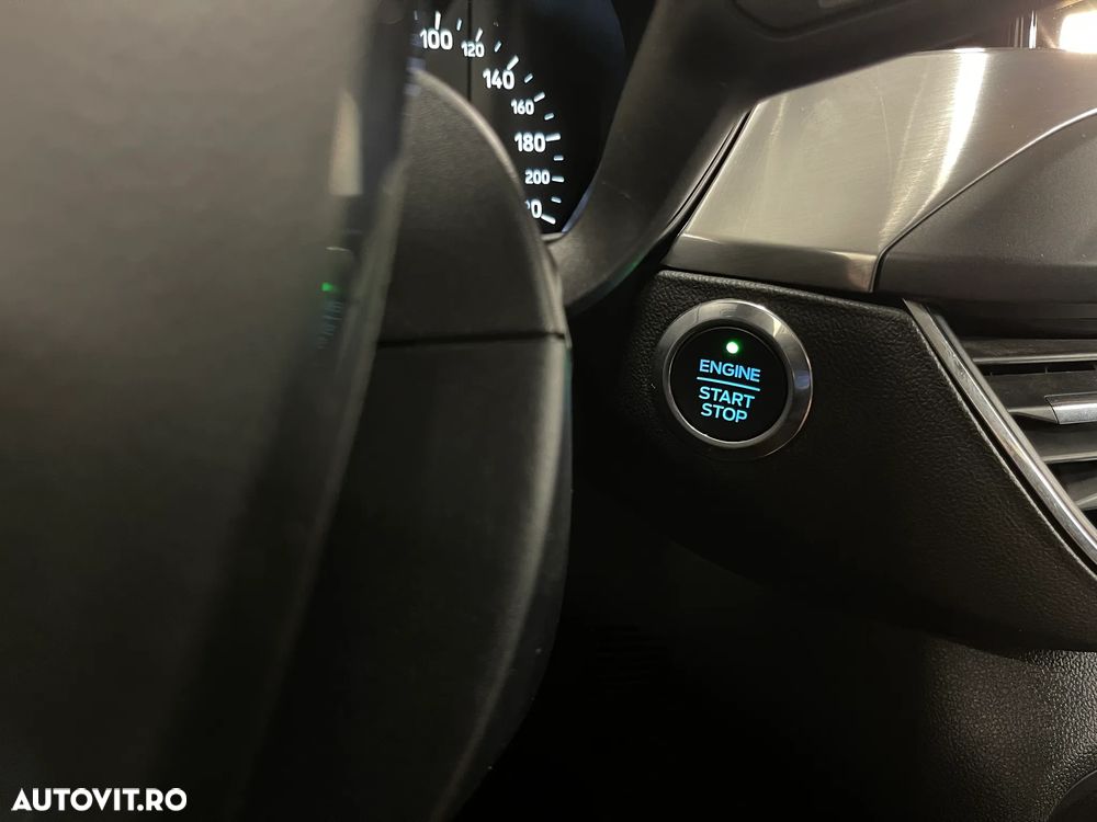 Ford Focus 1.5 EcoBlue Titanium - 27