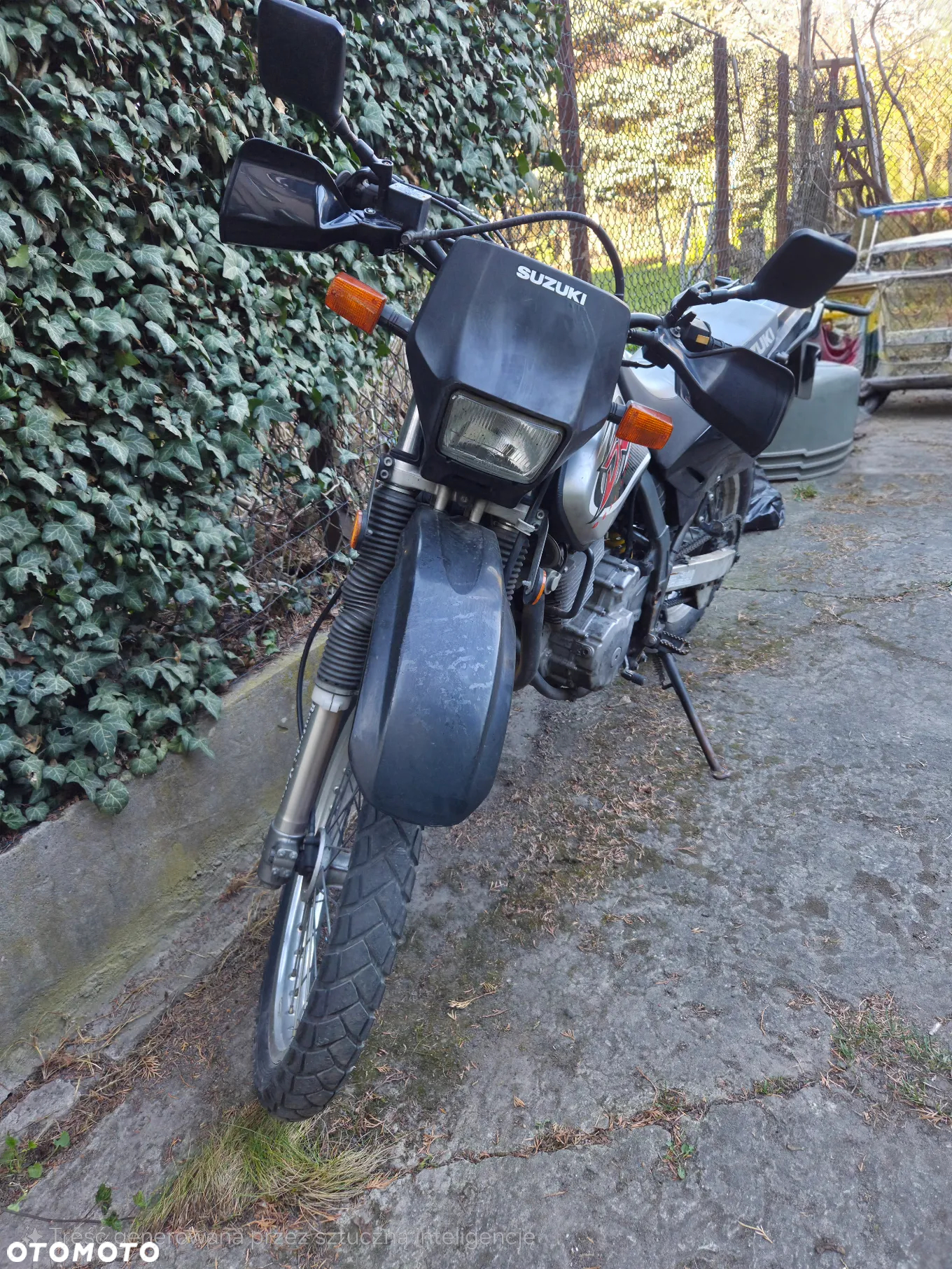 Suzuki DR