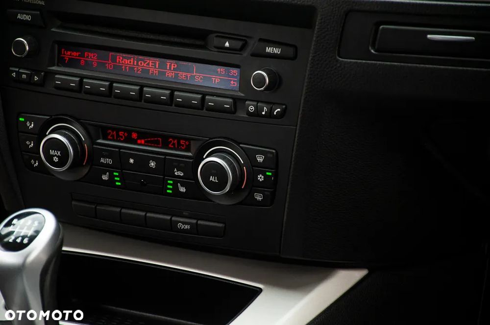 BMW Seria 3 318i - 10