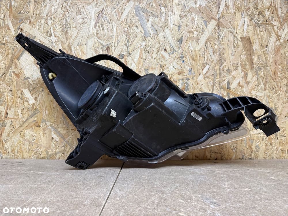LAMPA LEWA REFLEKTOR LEWY PRZÓD CITROEN C3 II DS3 9677038280 VP9PVX-13W030-CM - 4