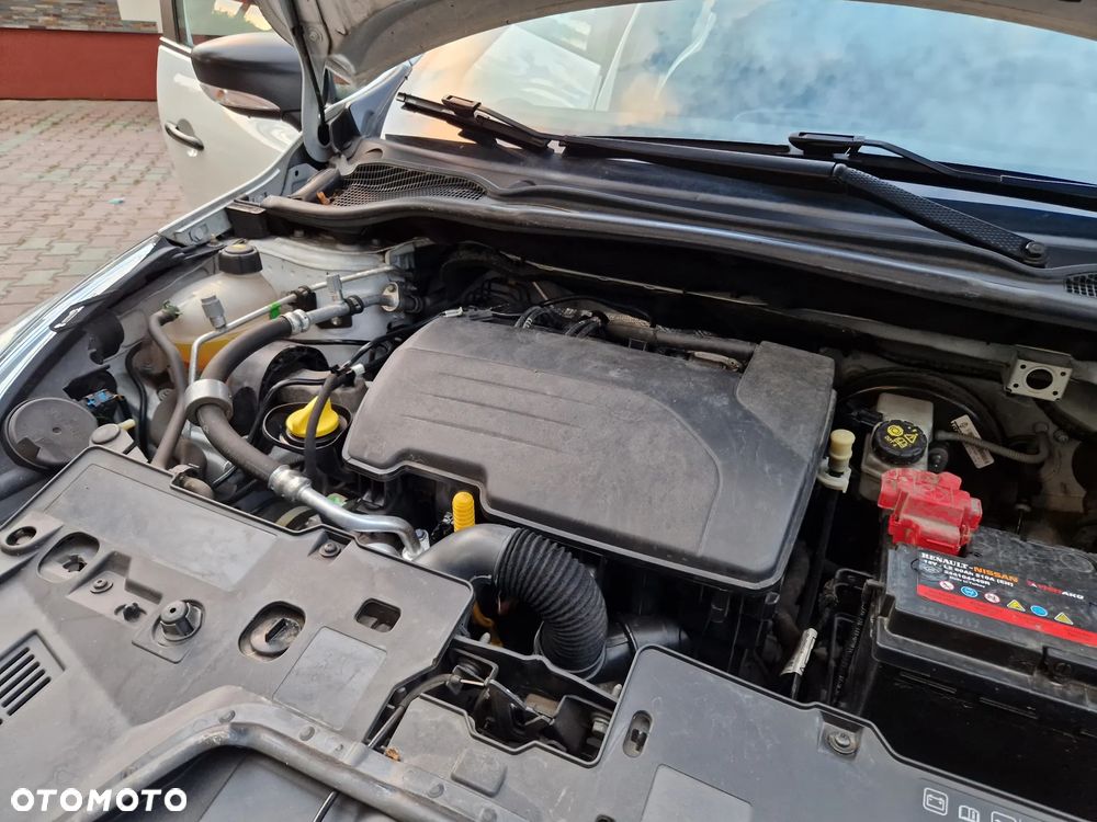 Renault Clio 1.2 16V Life - 13
