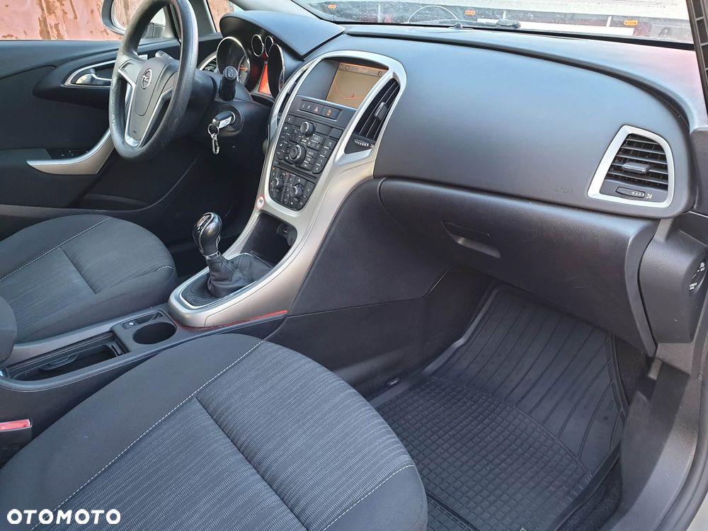 Opel Astra - 16