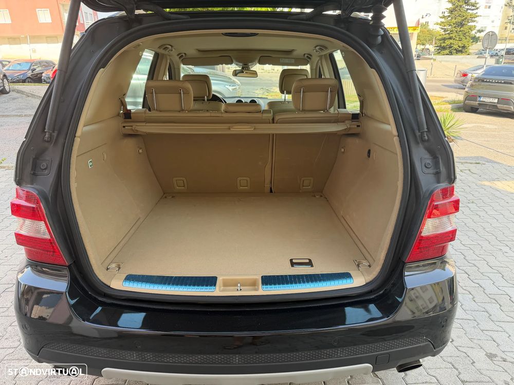 Mercedes-Benz ML 320 CDI - 21