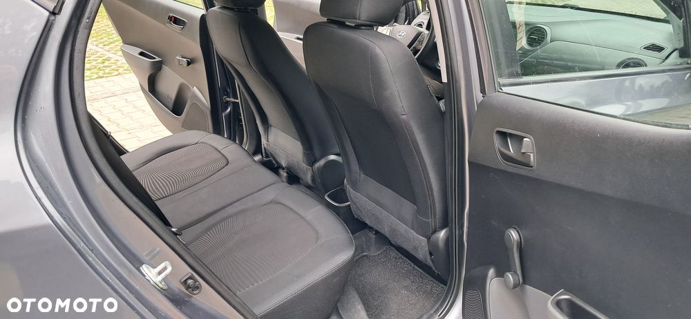 Hyundai i10 1.0 Premium - 23