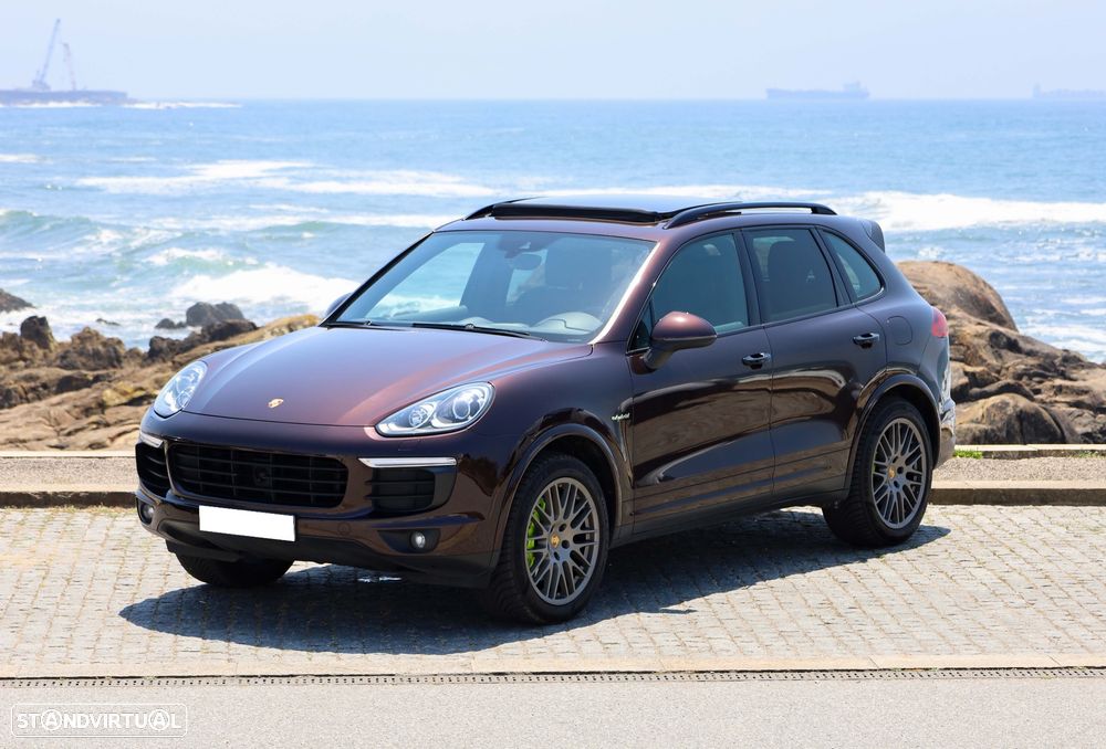Porsche Cayenne - 5