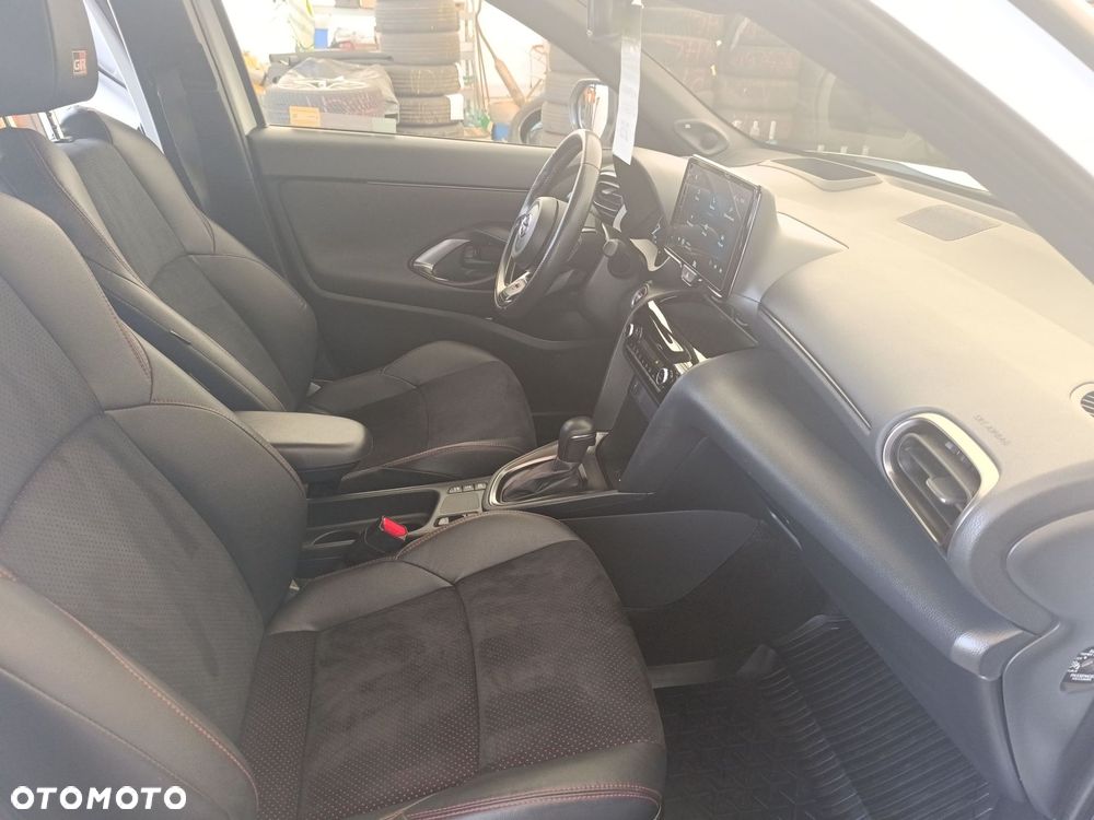 Toyota Yaris Cross Hybrid 1.5 GR Sport - 9