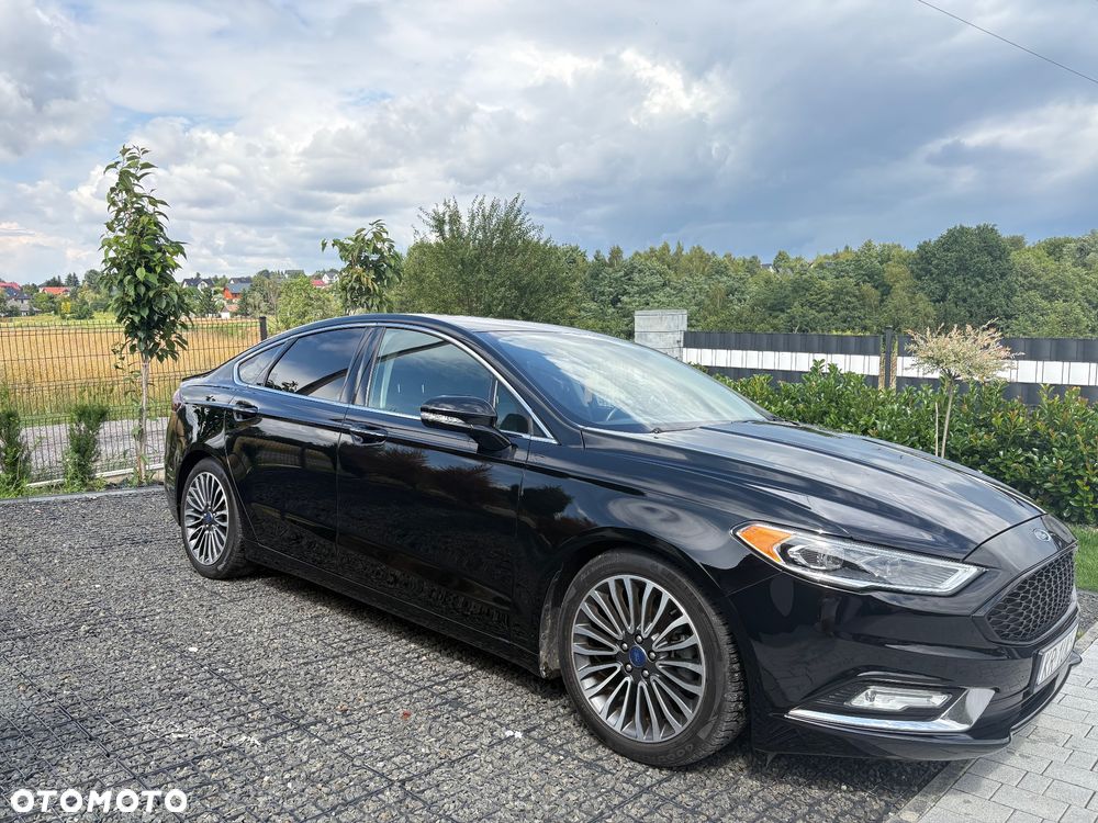 Ford Fusion 2.0 EcoBoost Titanium - 14